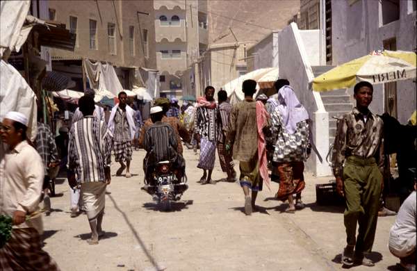 photo of South Yemen, Gulf of Aden, busy street in Al Mukalla (Al Mukhalla)