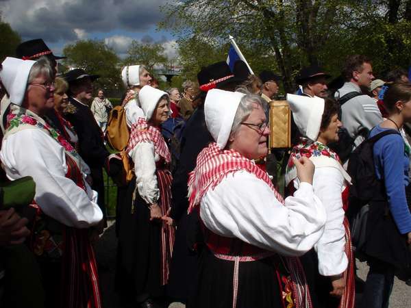 photo of Sweden, Stockholm, celebration of people from Hälsingland in traditional Swedish costume; some of them walked al the way the 500 km from Hälsingland, a traditional farming region in Central Sweden