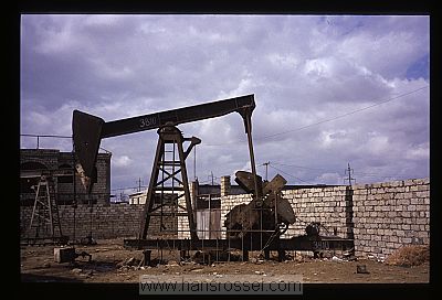 photo of Azerbaijan, Baku, one of the old abandoned oil drillings in the outskirts of Baku; at the beginning of the 20th century, Baku was the world's biggest producer of petrol